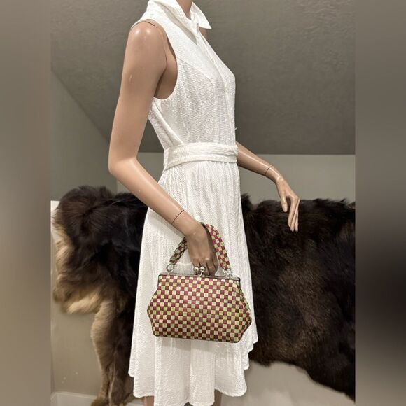 Colocrblock Woven Cowhide Handmade Metal Frame & Kisslock Box Bag,  Crossbody - Picture 6 of 12